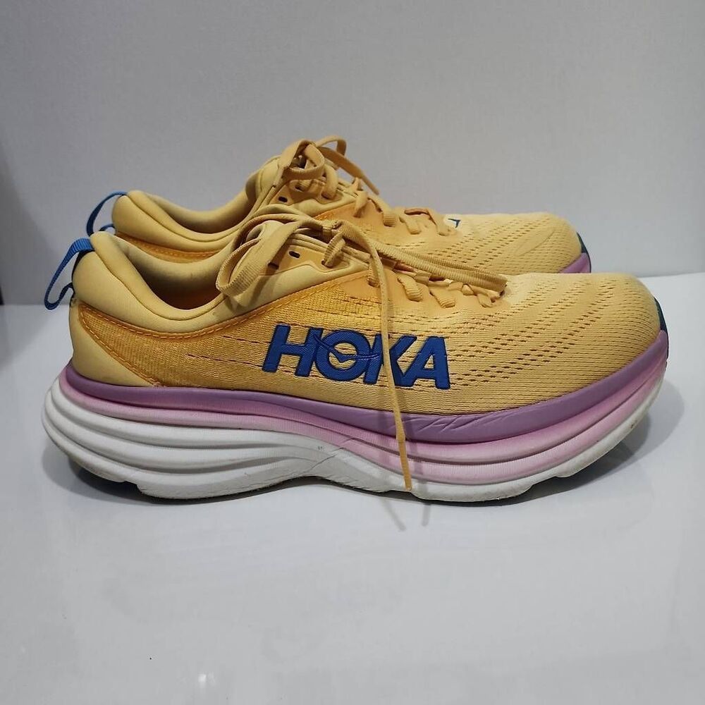 Hoka Women's Bondi 8 sneakers in the Impala and Cyclamen 9.5B